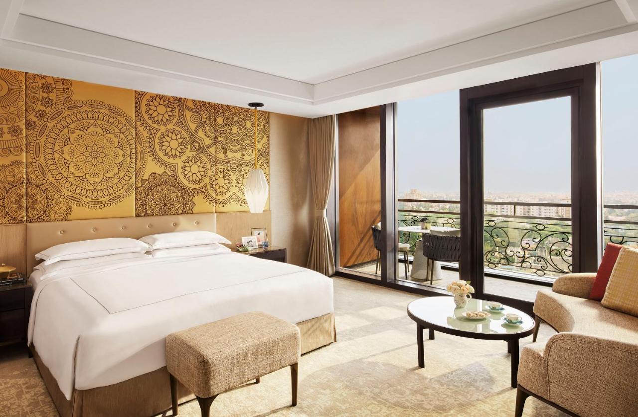 Taj Wellington Mews Chennai Hotel Eksteriør billede