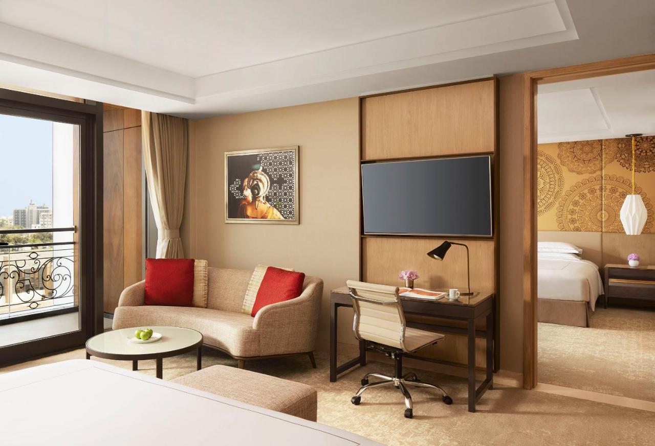 Taj Wellington Mews Chennai Hotel Eksteriør billede
