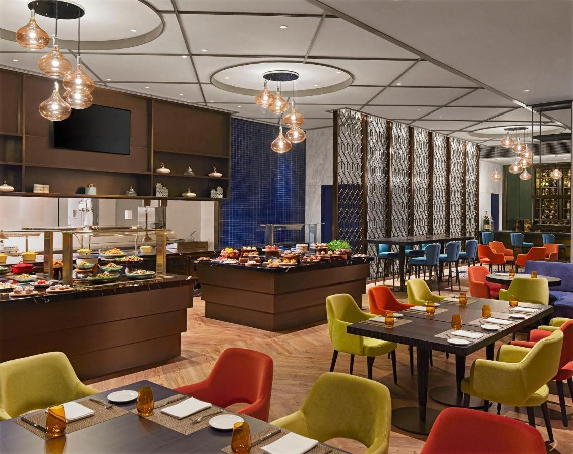 Taj Wellington Mews Chennai Hotel Eksteriør billede